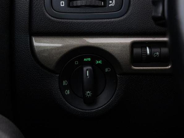 Skoda Yeti I Рестайлинг с пробегом 2015 года, цена 1 499 000 рублей, 53527 км, внедорожник, Автокод Объявления