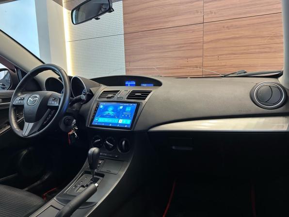 Mazda 3 II (BL) с пробегом 2011 года, цена 890 000 рублей, 270123 км, хэтчбек, Автокод Объявления