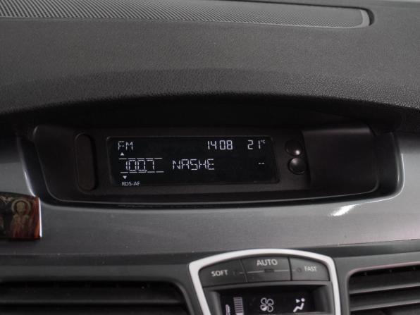 Renault Laguna III с пробегом 2009 года, цена 649 000 рублей, 319071 км, лифтбек, Автокод Объявления