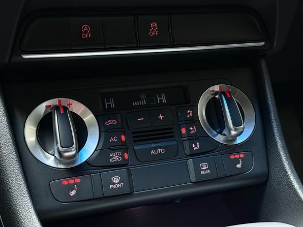 Audi Q3 I (8U) с пробегом 2012 года, цена 1 649 000 рублей, 185823 км, внедорожник, Автокод Объявления