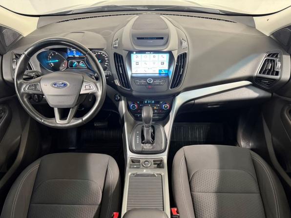 Ford Kuga II Рестайлинг с пробегом 2018 года, цена 1 599 800 рублей, 113000 км, внедорожник, Автокод Объявления