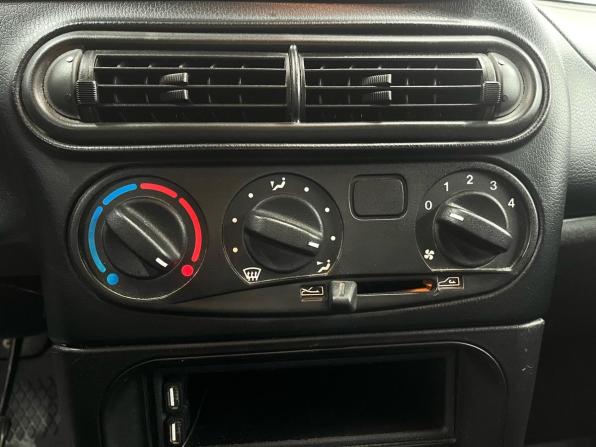 Chevrolet Niva I Рестайлинг с пробегом 2014 года, цена 749 900 рублей, 106375 км, внедорожник, Автокод Объявления