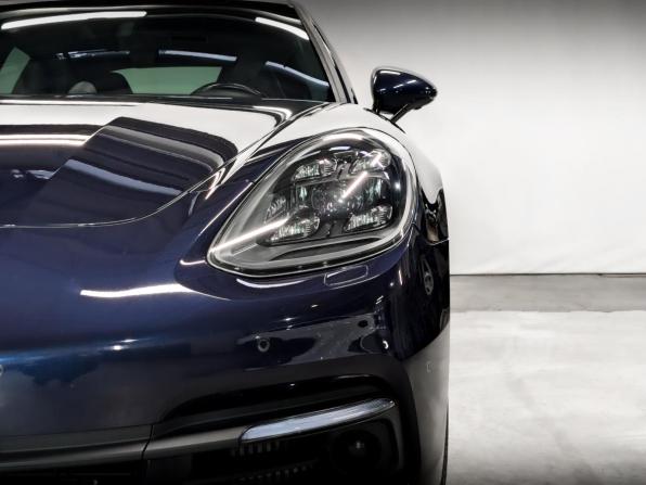Porsche Panamera II с пробегом 2017 года, цена 5 990 000 рублей, 109000 км, лифтбек, Автокод Объявления