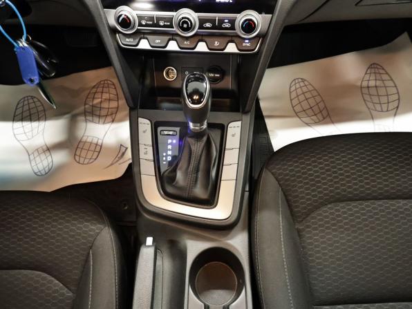 Hyundai Elantra VI (AD) Рестайлинг с пробегом 2019 года, цена 1 478 000 рублей, 148013 км, седан, Автокод Объявления