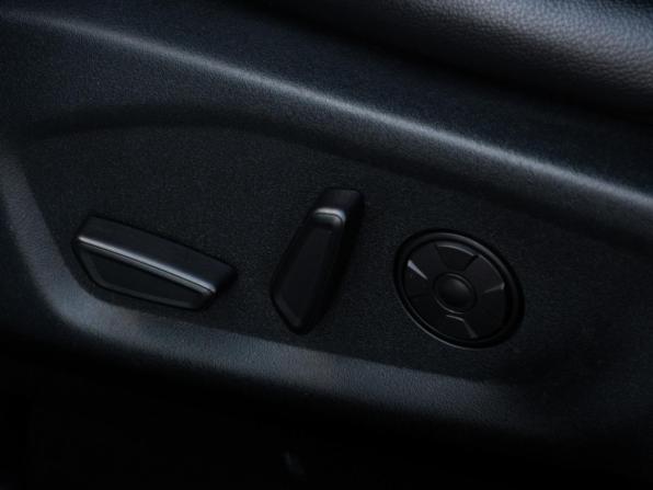 Ford Explorer V Рестайлинг 2 с пробегом 2019 года, цена 3 638 000 рублей, 102532 км, внедорожник, Автокод Объявления