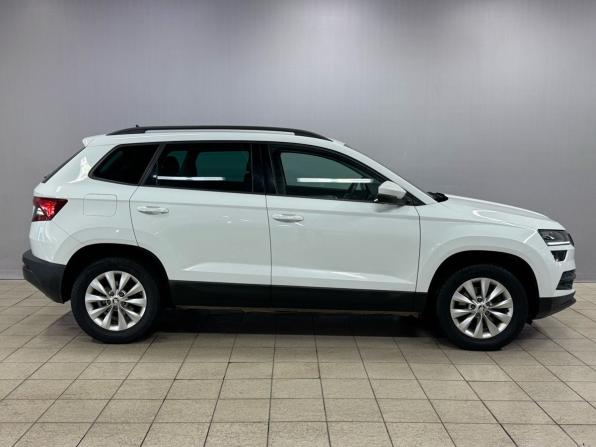Skoda Karoq I с пробегом 2020 года, цена 2 200 000 рублей, 105054 км, внедорожник, Автокод Объявления