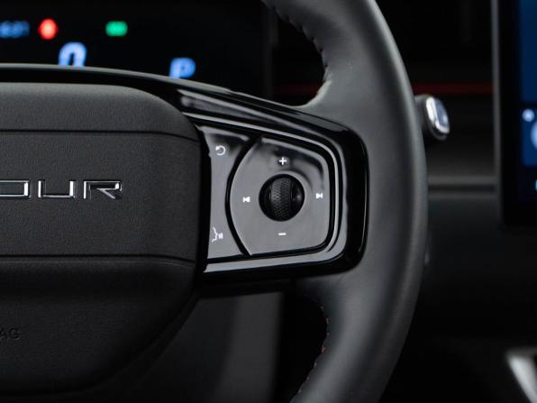 JETOUR DASHING I с пробегом 2024 года, цена 2 049 999 рублей, 29126 км, внедорожник, Автокод Объявления
