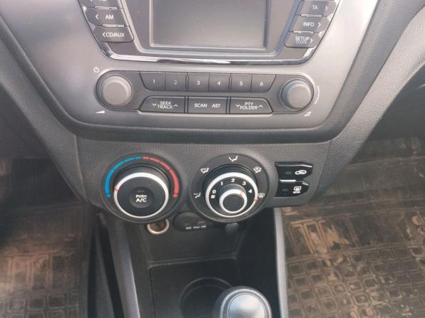 Kia Rio III с пробегом 2013 года, цена 595 000 рублей, 220916 км, седан, Автокод Объявления