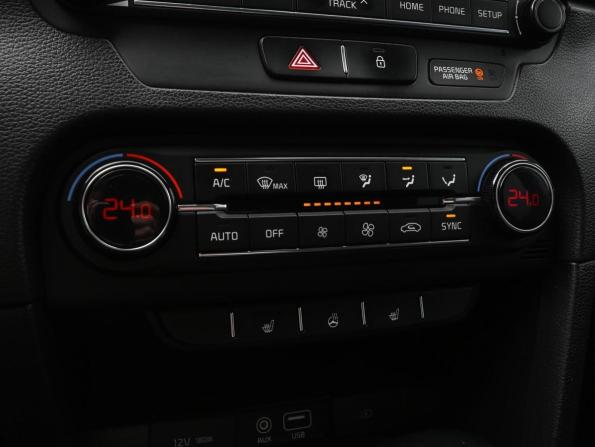 Kia Ceed III с пробегом 2019 года, цена 1 790 000 рублей, 118434 км, хэтчбек, Автокод Объявления