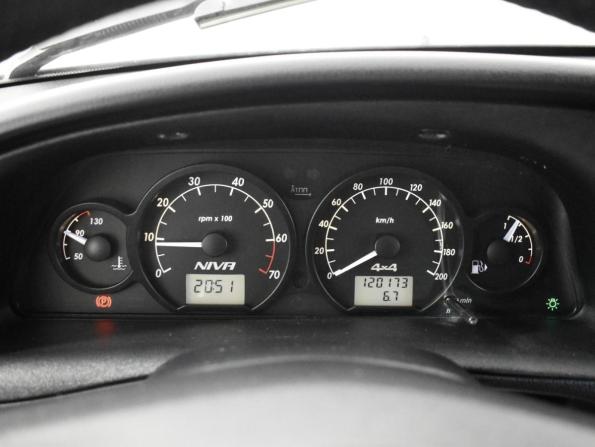 Chevrolet Niva I Рестайлинг с пробегом 2018 года, цена 663 100 рублей, 120173 км, внедорожник, Автокод Объявления