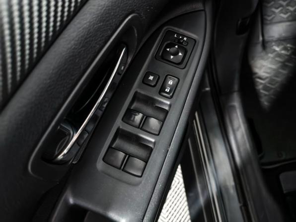 Mitsubishi Outlander III с пробегом 2013 года, цена 979 000 рублей, 257224 км, внедорожник, Автокод Объявления