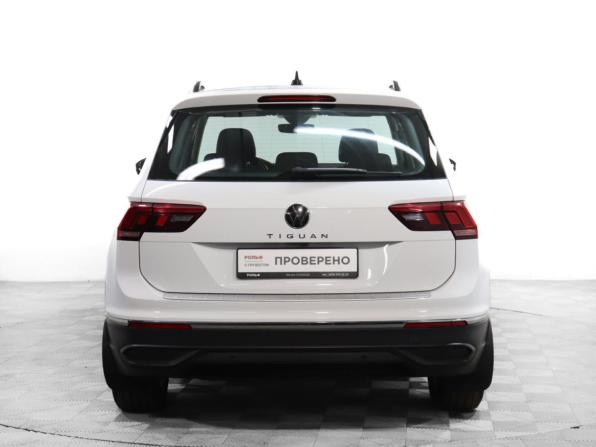 Volkswagen Tiguan II Рестайлинг с пробегом 2021 года, цена 2 649 000 рублей, 53500 км, внедорожник, Автокод Объявления