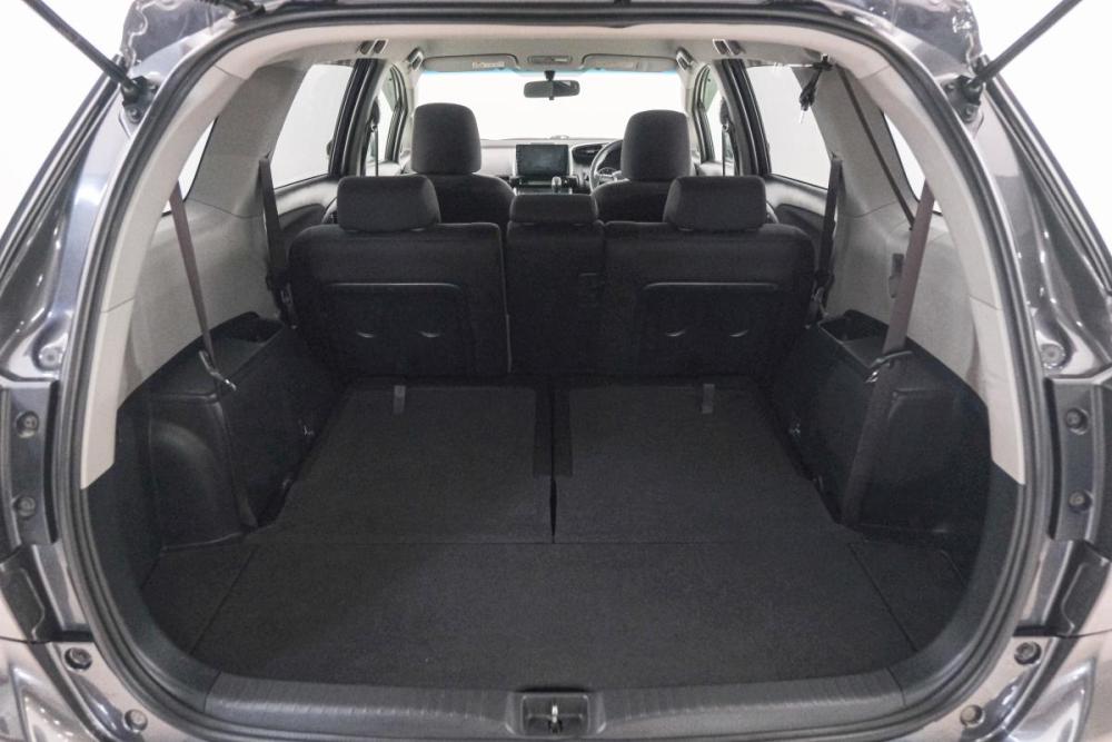 Toyota Wish II Рестайлинг Красноярск  - изображение 20