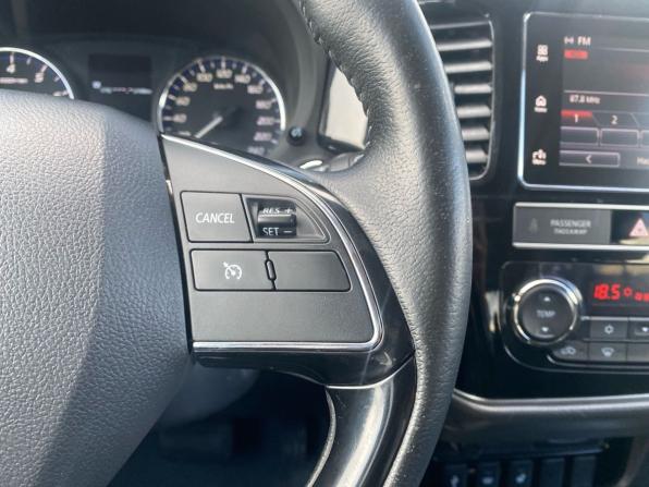 Mitsubishi Outlander III Рестайлинг 2 с пробегом 2018 года, цена 1 630 000 рублей, 195412 км, внедорожник, Автокод Объявления