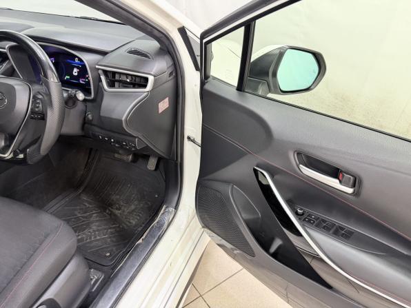 Toyota Corolla XII (E210) с пробегом 2019 года, цена 1 800 000 рублей, 92323 км, хэтчбек, Автокод Объявления