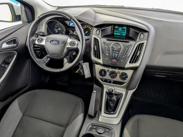 Ford Focus III с пробегом 2015 года, цена 875 000 рублей, 137938 км, универсал, Автокод Объявления