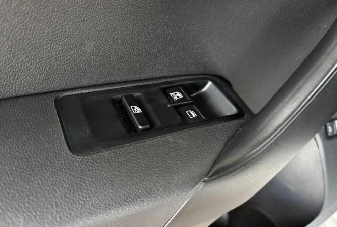 Volkswagen Polo V с пробегом 2011 года, цена 625 000 рублей, 219617 км, седан, Автокод Объявления