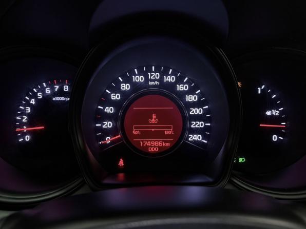 Kia Ceed II Рестайлинг с пробегом 2015 года, цена 999 000 рублей, 174986 км, хэтчбек, Автокод Объявления