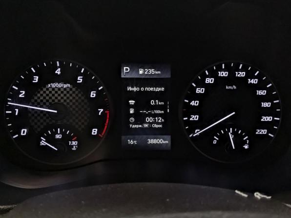 Hyundai Solaris II Рестайлинг с пробегом 2021 года, цена 1 615 000 рублей, 38798 км, седан, Автокод Объявления