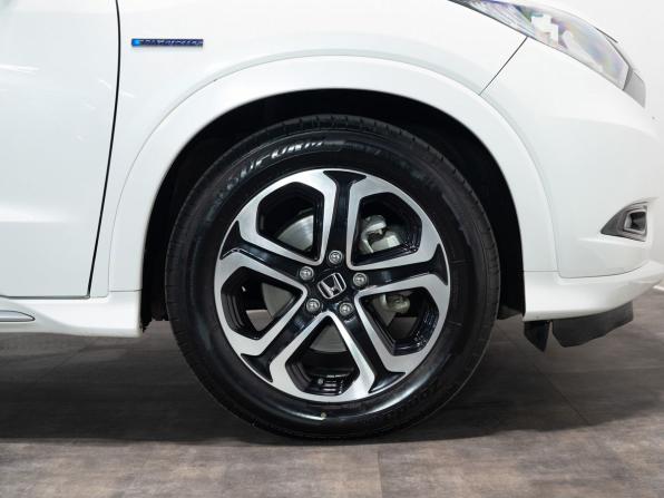 Honda Vezel I с пробегом 2017 года, цена 1 645 000 рублей, 140700 км, внедорожник, Автокод Объявления