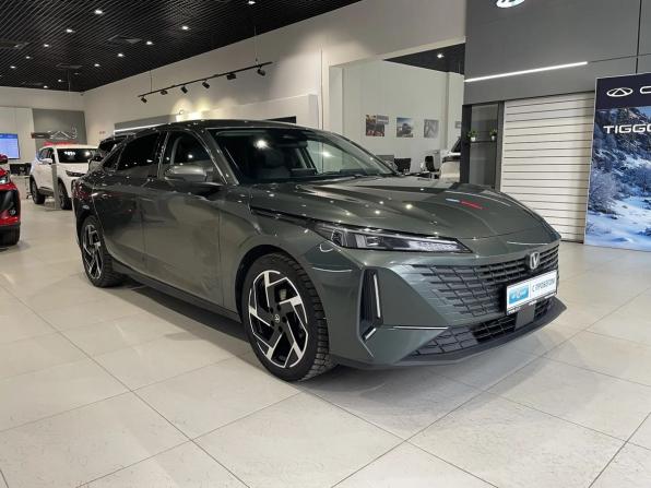 Changan Lamore с пробегом 2024 года, цена 1 947 000 рублей, 52381 км, седан, Автокод Объявления