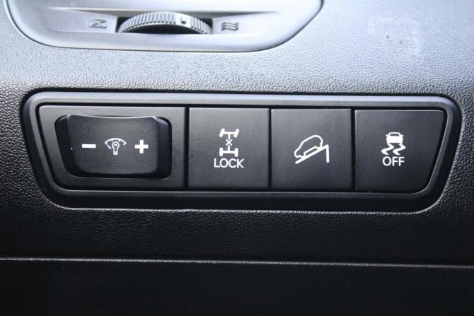 Hyundai ix35 I с пробегом 2011 года, цена 1 230 000 рублей, 165000 км, внедорожник, Автокод Объявления