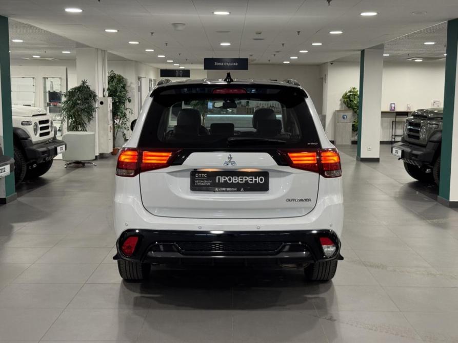 Mitsubishi Outlander III Рестайлинг 3 Казань  - изображение 7