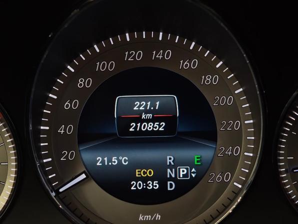 Mercedes-Benz GLK-Класс I (X204) Рестайлинг с пробегом 2014 года, цена 1 720 000 рублей, 210852 км, внедорожник, Автокод Объявления