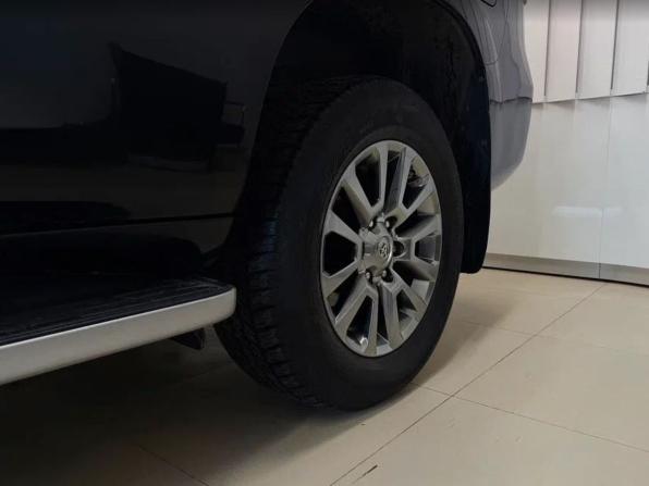 Toyota Land Cruiser Prado 150 Series Рестайлинг 2 с пробегом 2019 года, цена 5 449 000 рублей, 83000 км, внедорожник, Автокод Объявления