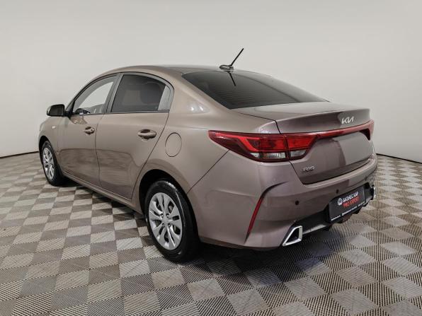 Kia Rio IV Рестайлинг с пробегом 2022 года, цена 1 649 000 рублей, 69210 км, седан, Автокод Объявления