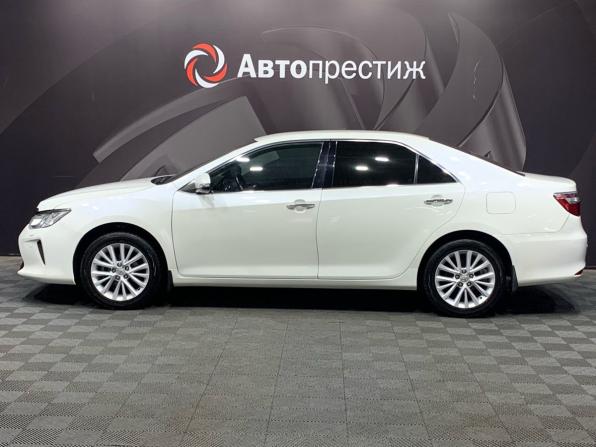 Toyota Camry VII (XV50) Рестайлинг с пробегом 2015 года, цена 1 620 000 рублей, 224659 км, седан, Автокод Объявления