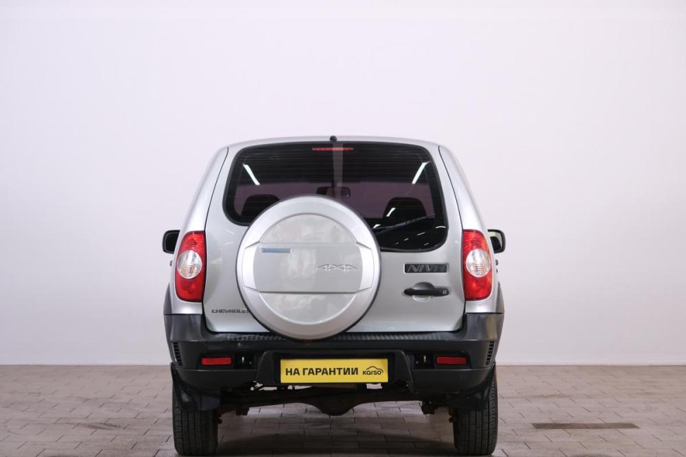 Chevrolet Niva I Рестайлинг Омск  - изображение 6