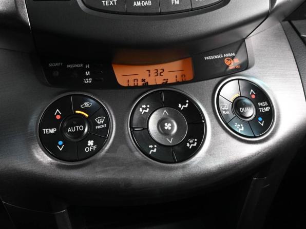 Toyota RAV4 III (XA30) Рестайлинг с пробегом 2012 года, цена 1 459 000 рублей, 163330 км, внедорожник, Автокод Объявления