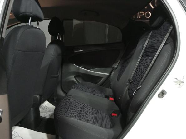 Hyundai Solaris I Рестайлинг с пробегом 2015 года, цена 844 000 рублей, 164081 км, седан, Автокод Объявления