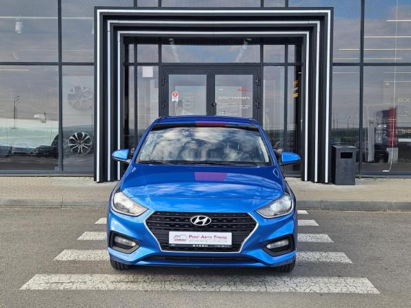 Hyundai Solaris II с пробегом 2018 года, цена 1 350 000 рублей, 122000 км, седан, Автокод Объявления