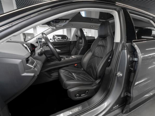 Zeekr 001 I с пробегом 2023 года, цена 4 590 000 рублей, 43530 км, хэтчбек, Автокод Объявления