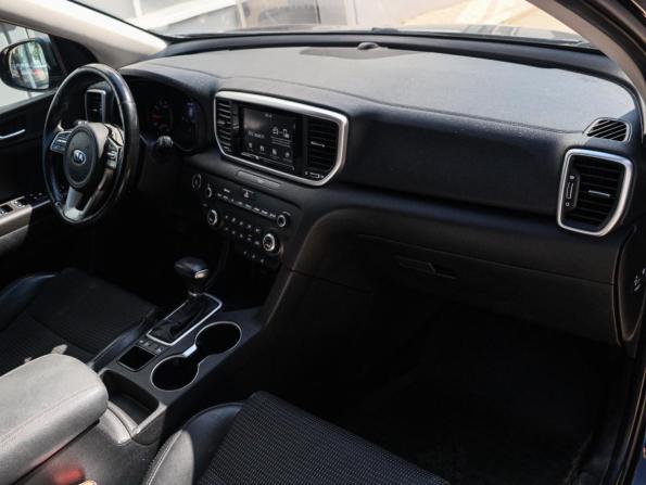 Kia Sportage IV Рестайлинг с пробегом 2019 года, цена 2 199 000 рублей, 89811 км, внедорожник, Автокод Объявления