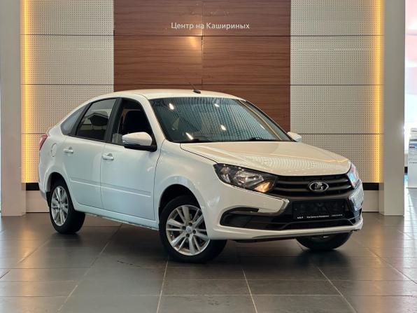 Lada (ВАЗ) Granta I Рестайлинг с пробегом 2023 года, цена 799 900 рублей, 44690 км, лифтбек, Автокод Объявления