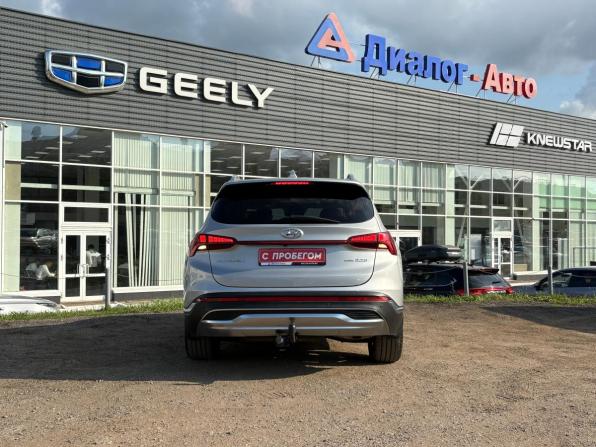 Hyundai Santa Fe IV Рестайлинг с пробегом 2022 года, цена 3 600 000 рублей, 110600 км, внедорожник, Автокод Объявления
