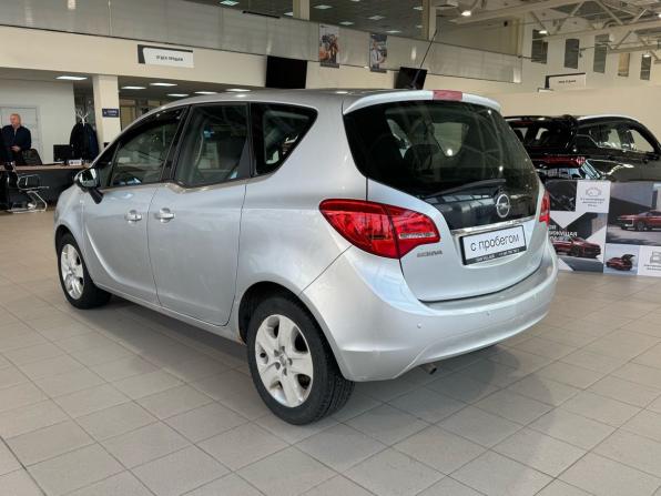 Opel Meriva B с пробегом 2012 года, цена 655 000 рублей, 98000 км, компактвэн, Автокод Объявления