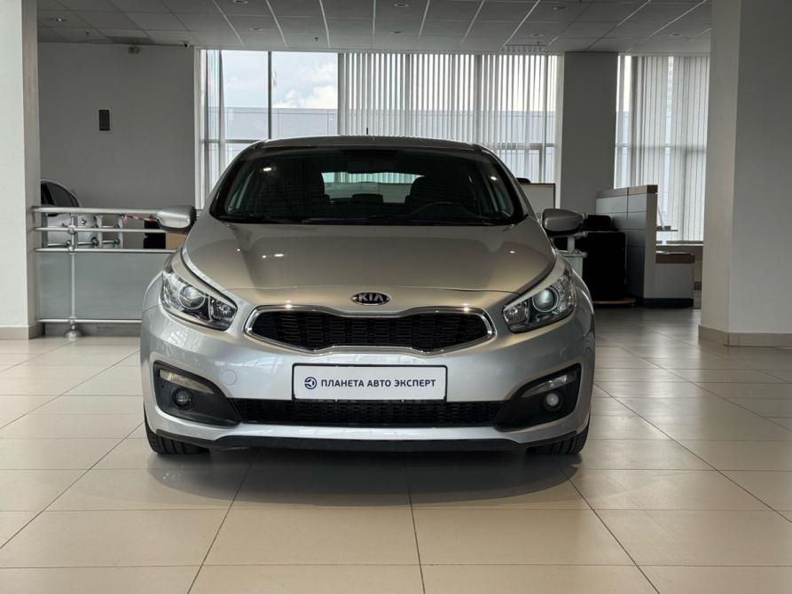 Kia Ceed II Рестайлинг Челябинск  - изображение 2