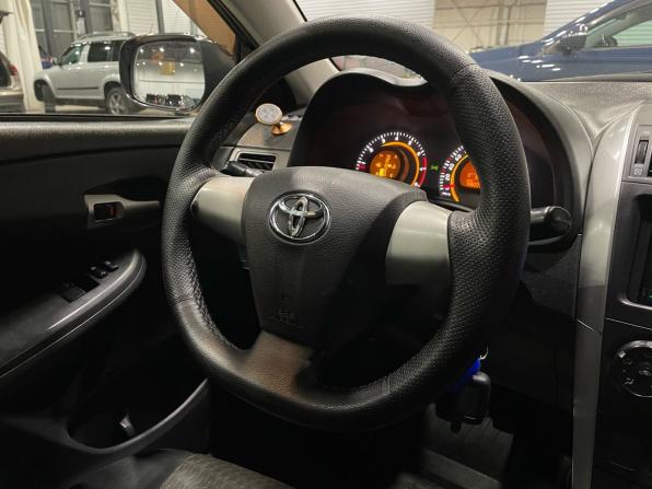 Toyota Corolla X (E140 E150) Рестайлинг с пробегом 2012 года, цена 950 000 рублей, 188272 км, седан, Автокод Объявления