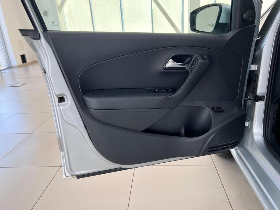 Volkswagen Polo V Рестайлинг Волгоград  - изображение 27