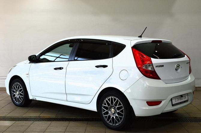 Hyundai Solaris I с пробегом 2012 года, цена 625 000 рублей, 184500 км, хэтчбек, Автокод Объявления