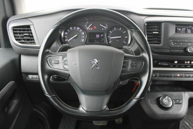 Peugeot Traveller I с пробегом 2021 года, цена 3 000 000 рублей, 240000 км, минивэн, Автокод Объявления