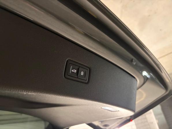 Audi Q7 II (4M) с пробегом 2015 года, цена 3 650 000 рублей, 130378 км, внедорожник, Автокод Объявления