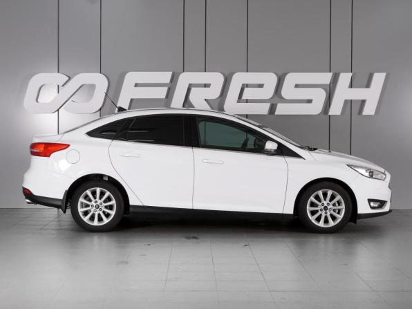 Ford Focus III Рестайлинг с пробегом 2017 года, цена 1 199 000 рублей, 212821 км, седан, Автокод Объявления