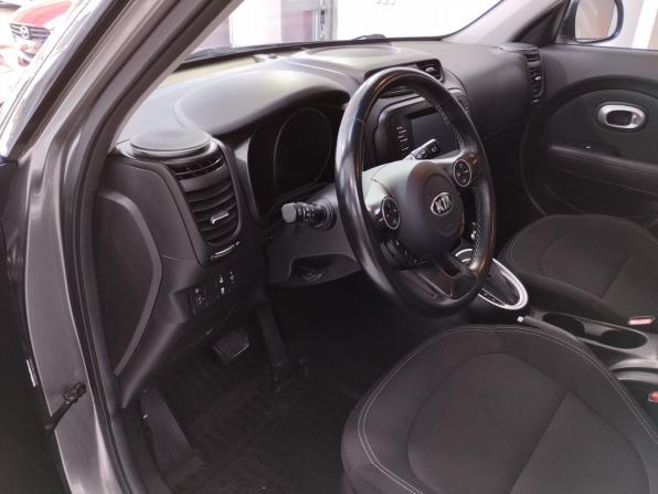Kia Soul II Рестайлинг с пробегом 2017 года, цена 1 740 000 рублей, 54321 км, хэтчбек, Автокод Объявления