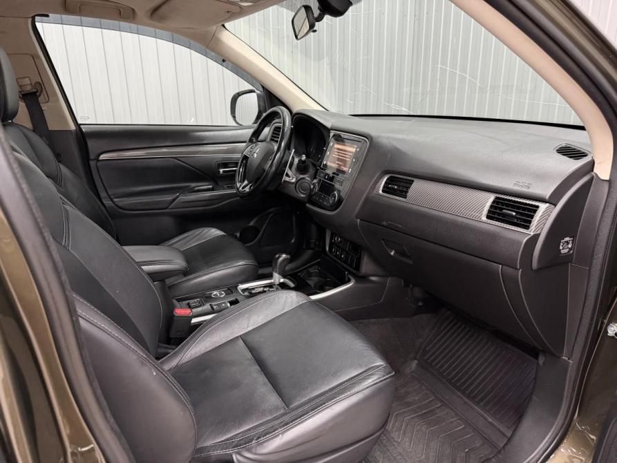 Mitsubishi Outlander III Рестайлинг 3 Магнитогорск  - изображение 9