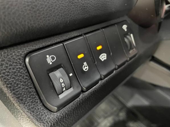 Kia Rio III Рестайлинг с пробегом 2015 года, цена 805 000 рублей, 161625 км, хэтчбек, Автокод Объявления